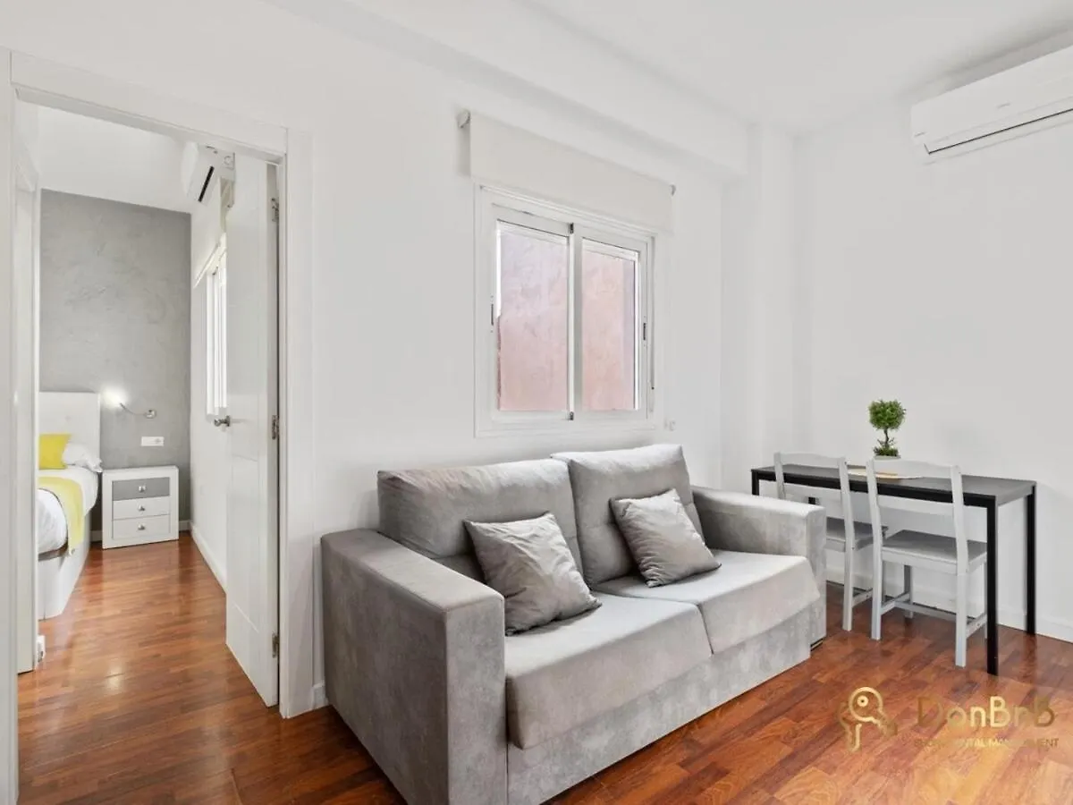 Beautiful Apartment In Malaga Center